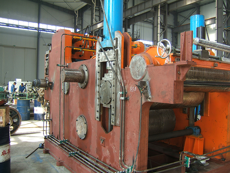 Pulling machine